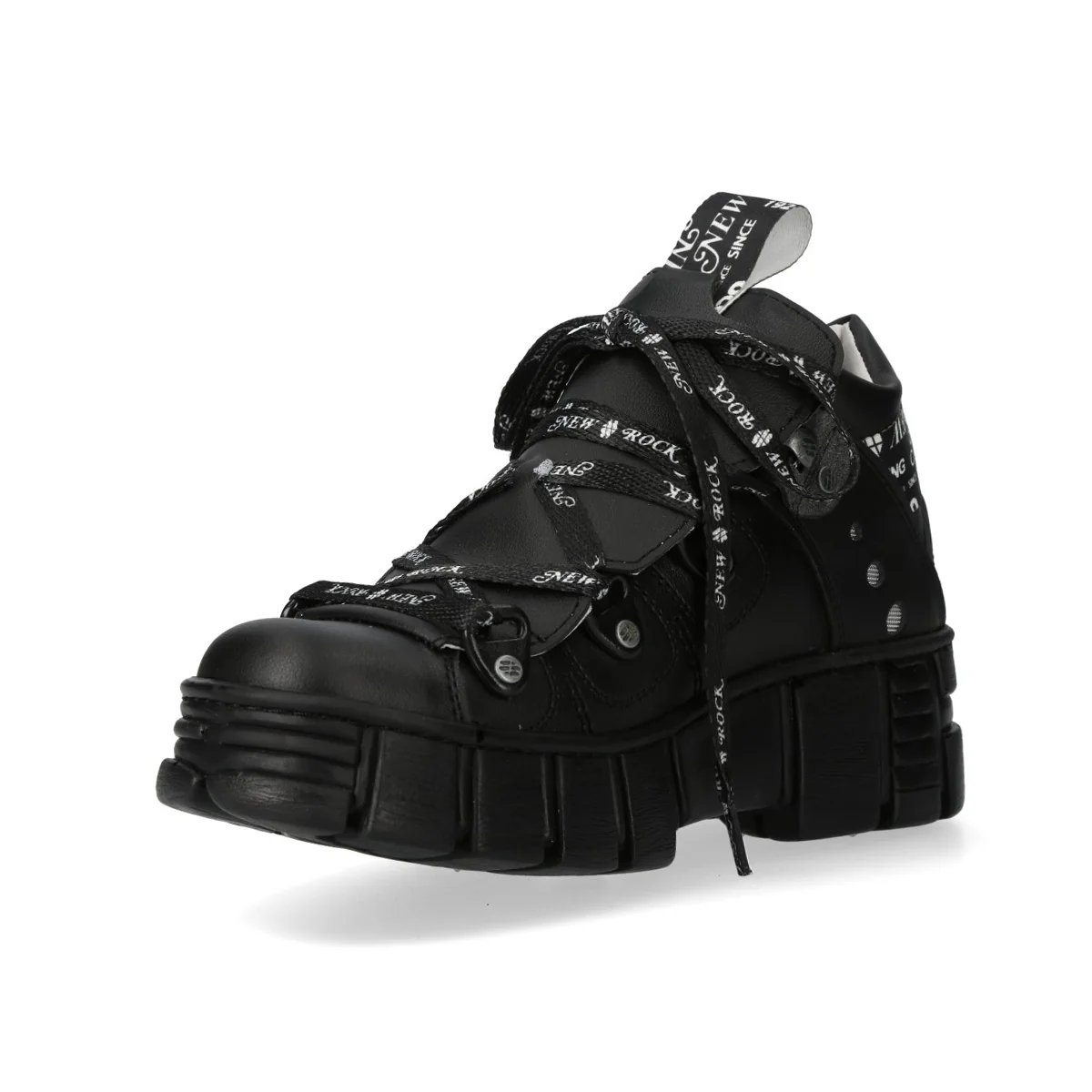 M-WALL106NSPORT-V1