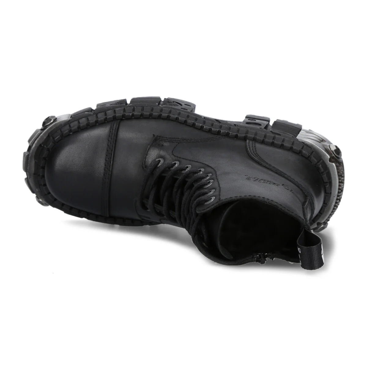 M-WALL083C-S4