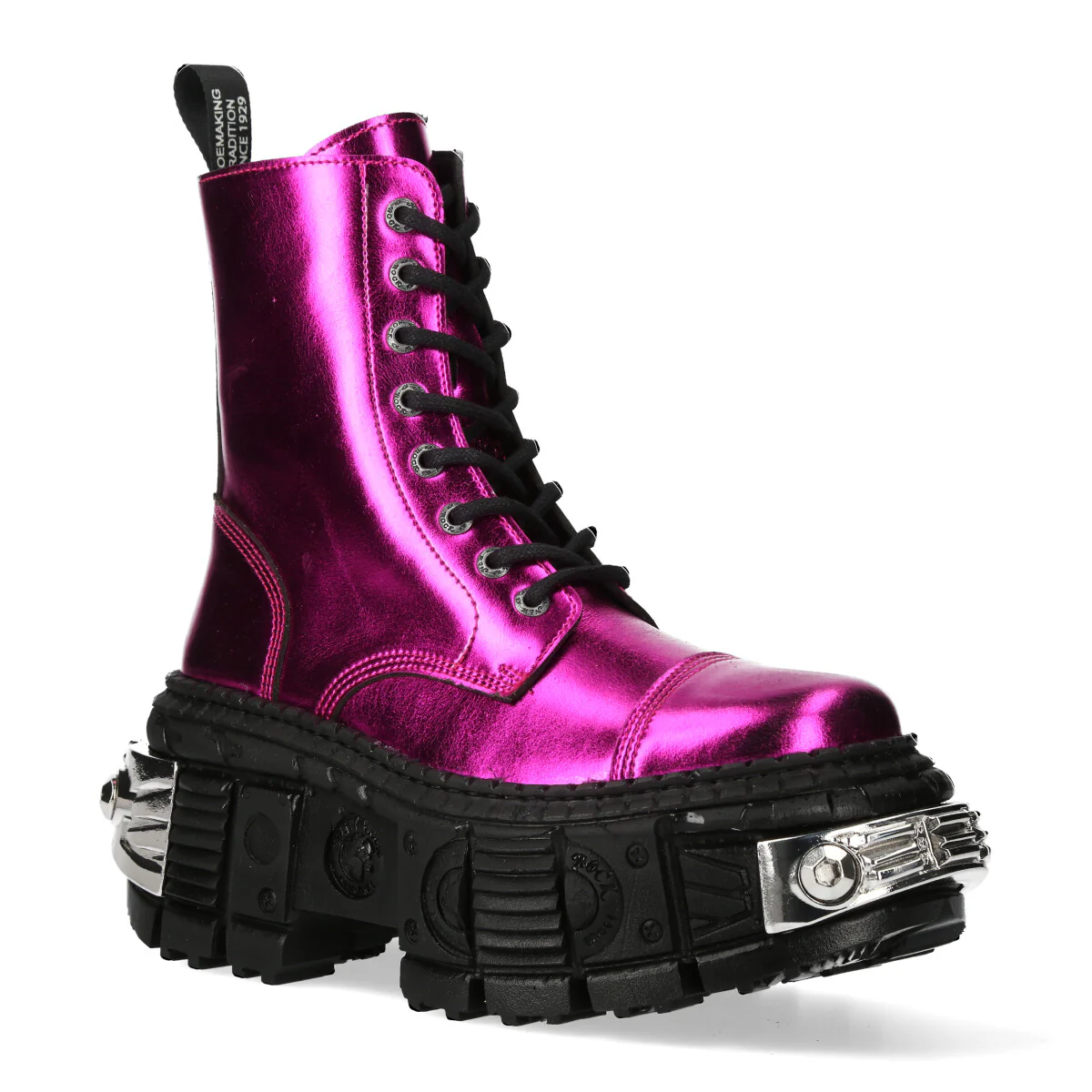 M-WALL126-V7