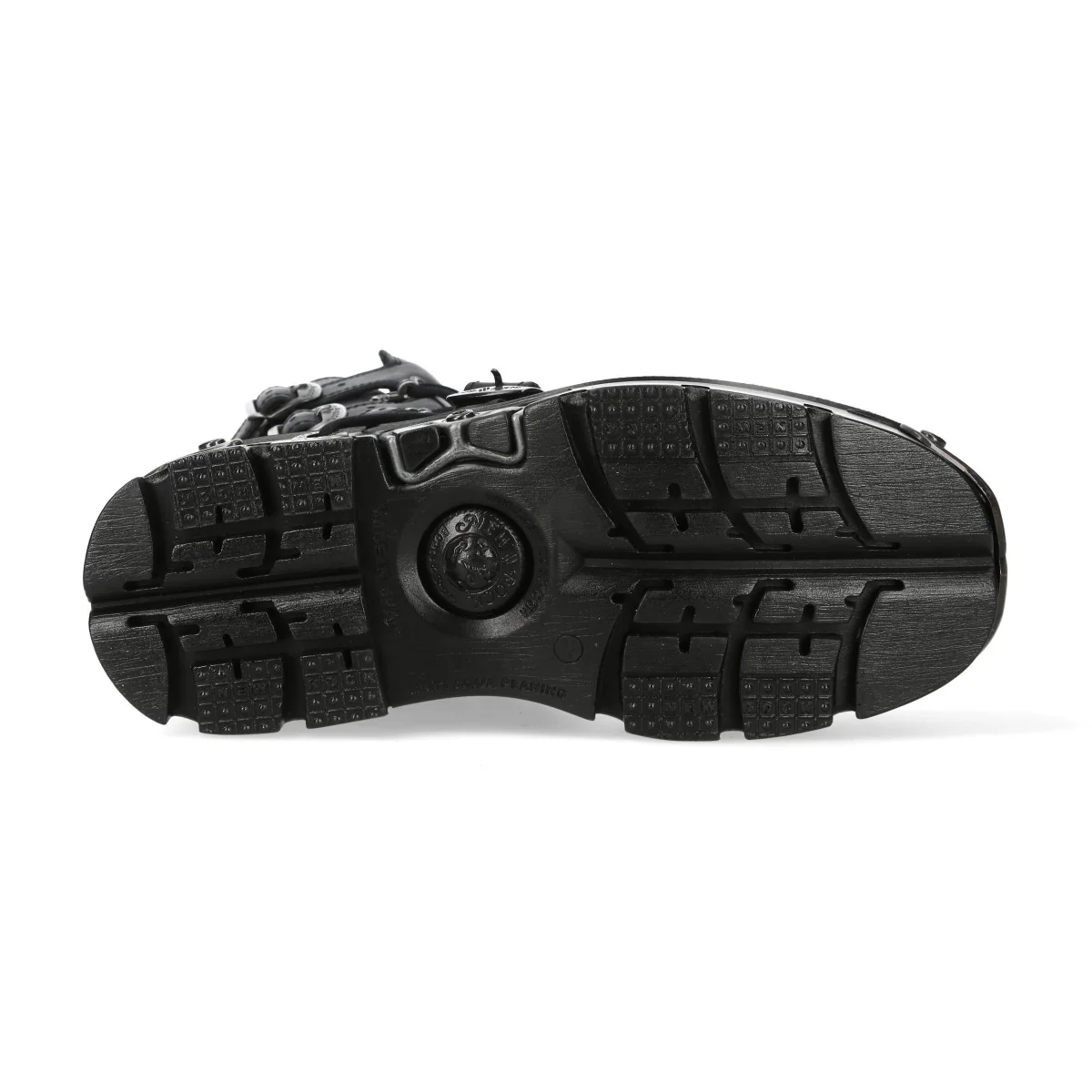 M-WALL332-C1