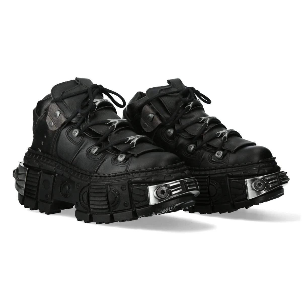 M-WALL106-V17