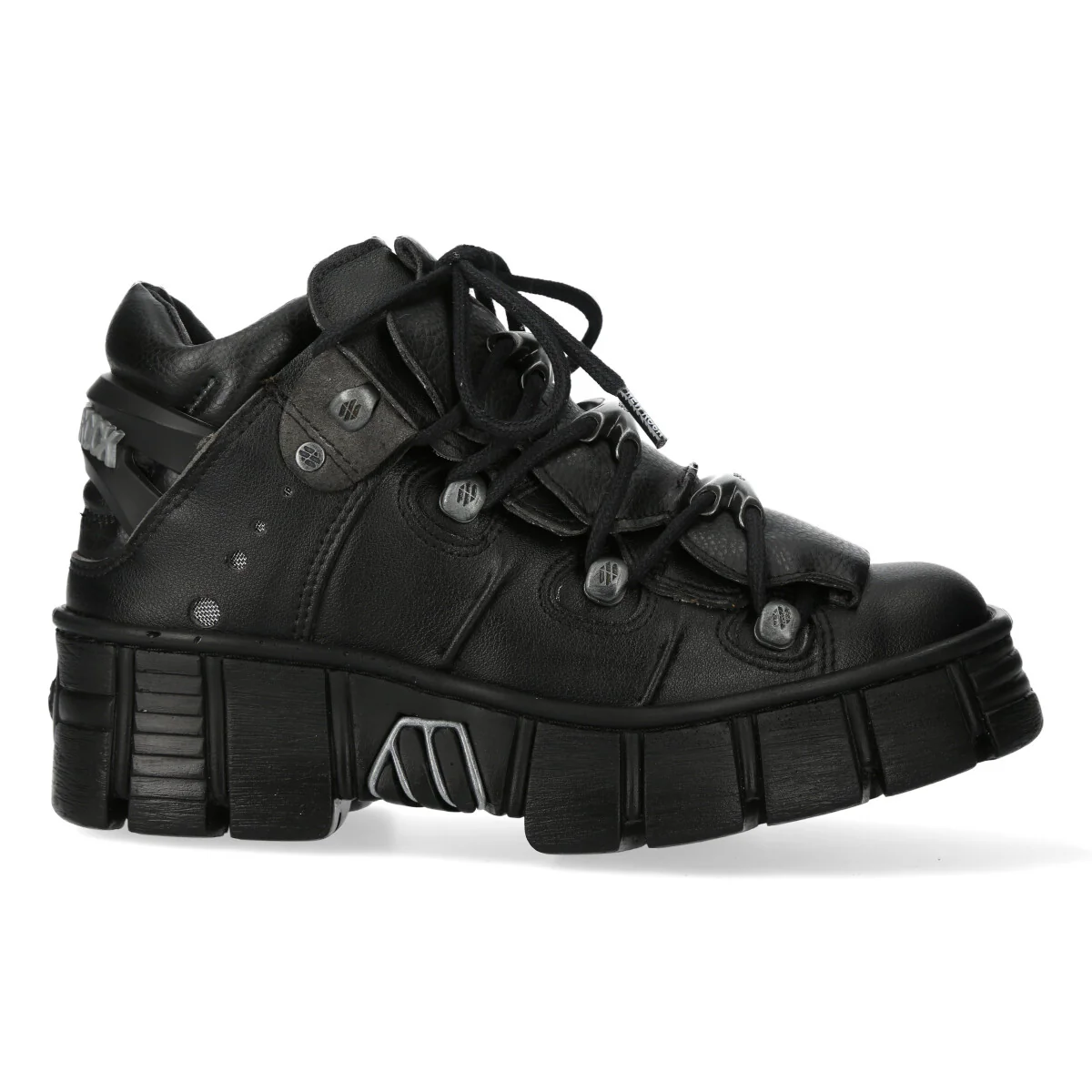 M-WALL106-V26