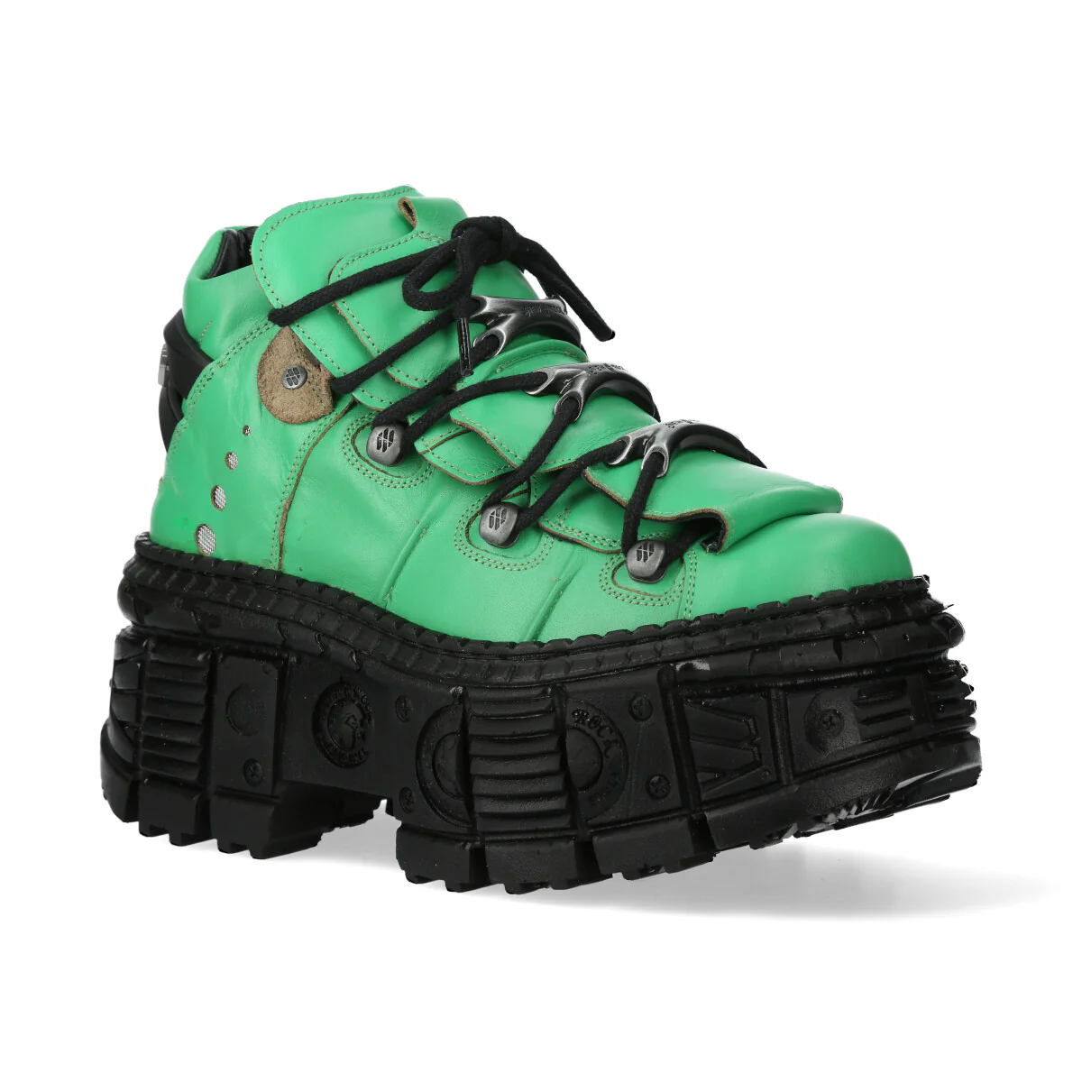 M-WALL106-S29